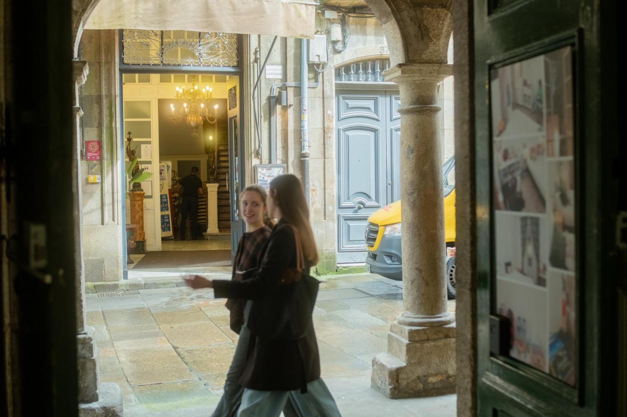 Hostal Santa Cruz Santiago de Compostela Dış mekan fotoğraf